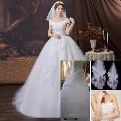 Elegant Off-shoulder Bridal Gown With Lace..