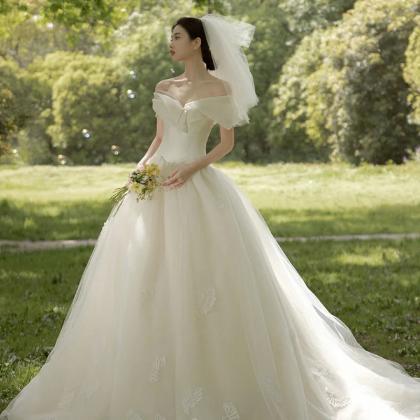 Elegant Off-shoulder A-line Wedding Dress With..