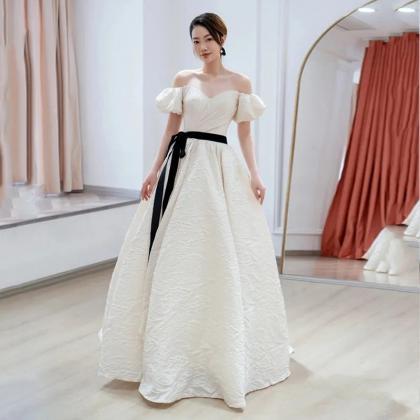 Elegant Off-shoulder Bridal Gown With Puff Sleeves