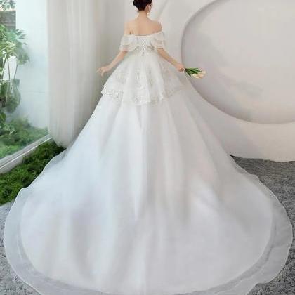 Elegant Layered Tulle Bridal Gown With Floral..