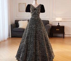 Wavlynn Elegant Black Sequin Patchwork Tulle Sleeveless Evening Gown for Formal Events main image 0