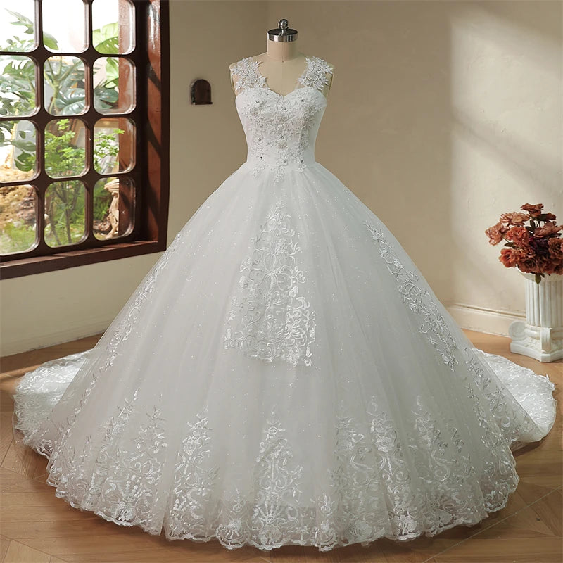 Elegant V-neck Lace Applique Bridal Gown With Train