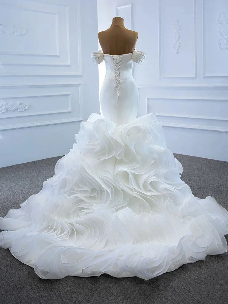 Elegant Off-shoulder Bridal Gown With Ruffled Train