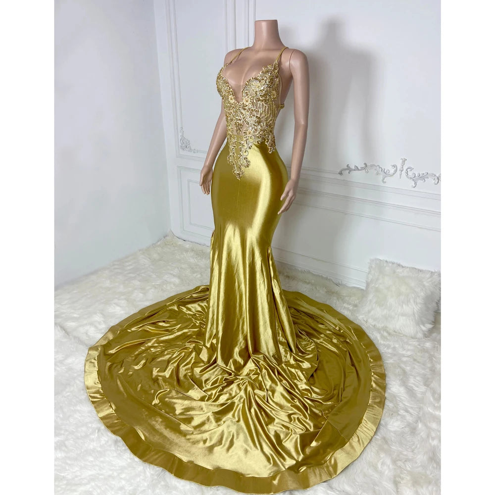 Sweetheart Bust Embellished Metallic Mermaid Gown Gold