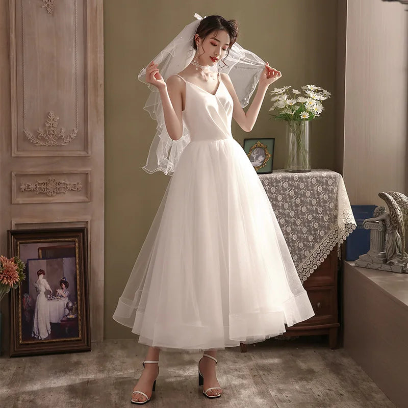 Elegant A-line Tea-length Bridal Gown With Veil on Luulla