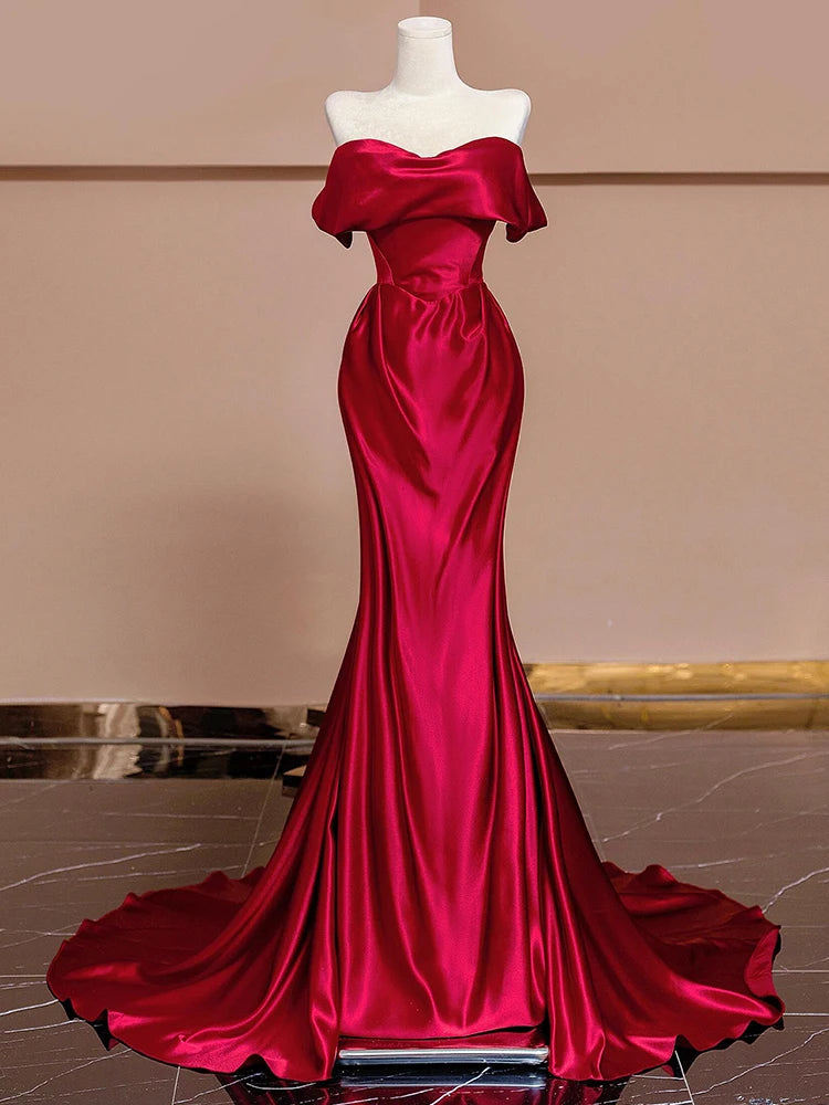 actors in formal dress Plus Size Velvet Ball Gown Dresses Appliques Beaded main image 1