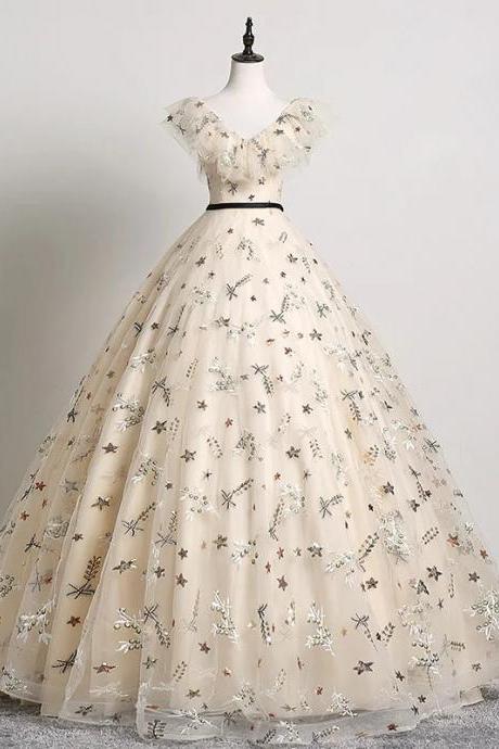 Elegant Embroidered Off-shoulder Ball Gown Wedding Dress