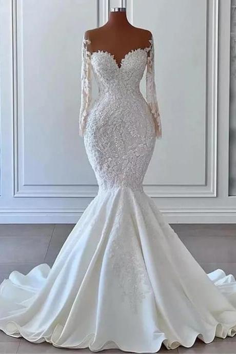Elegant Long Sleeve Mermaid Wedding Gown With Lace