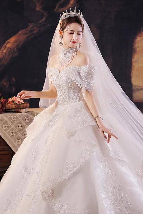 Elegant Off-shoulder Lace Bridal Gown With Veil