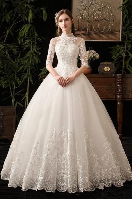 Elegant Long Sleeve Lace Applique Bridal Gown
