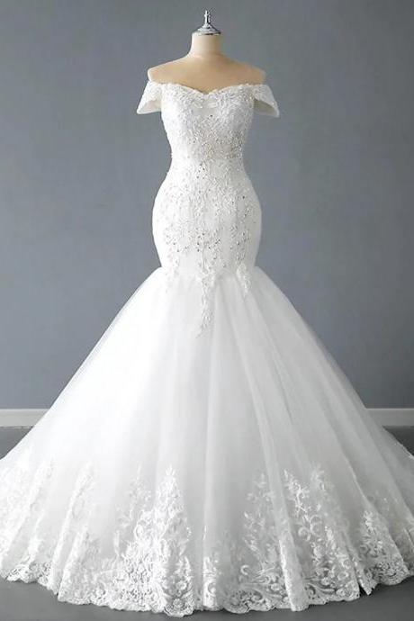 Elegant Off-shoulder Mermaid Bridal Gown With Lace