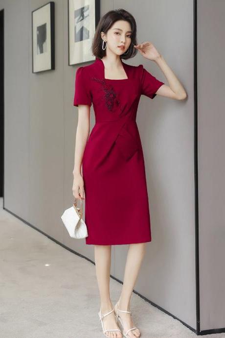 Elegant Burgundy Knee-length Dress With Embroidery Detail