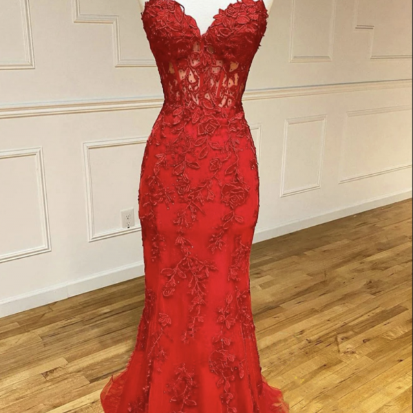 Red fishtail dress, lace applique diamond, heart-shaped neckline open back tie up style party dress long dress