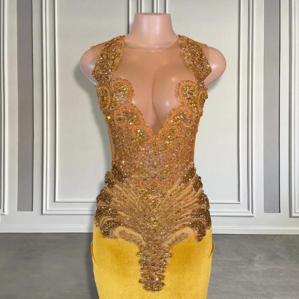 Luxurious Golden Sequined Evening Gown with Plunging Neckline
